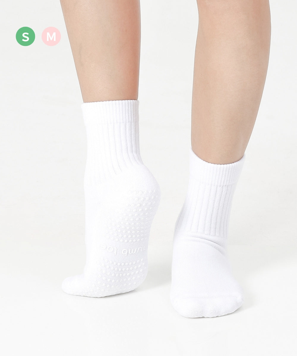 【韓國 Thumb Toe】皮拉提斯止滑運動襪-Crew Socks with Grip