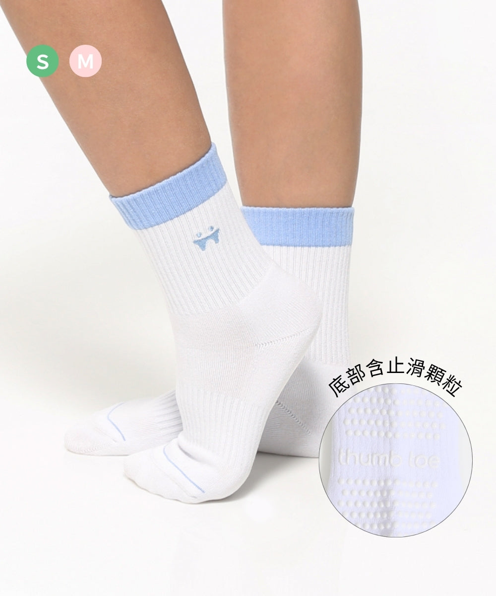 【韓國 Thumb Toe】皮拉提斯止滑運動襪-Baby blue With Non Slip